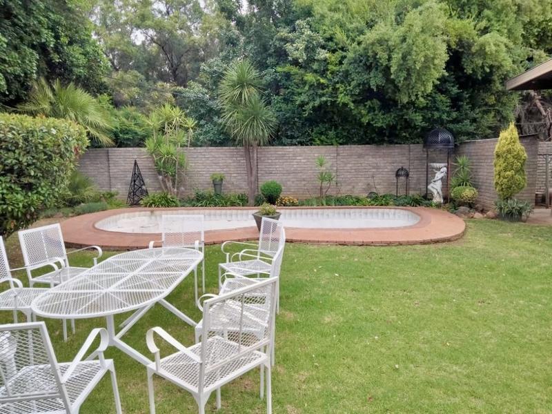 To Let 5 Bedroom Property for Rent in Douglas Northern Cape